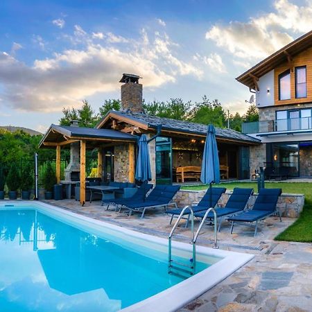 Вила Рустик / Villa Rustic Kjustendil Esterno foto